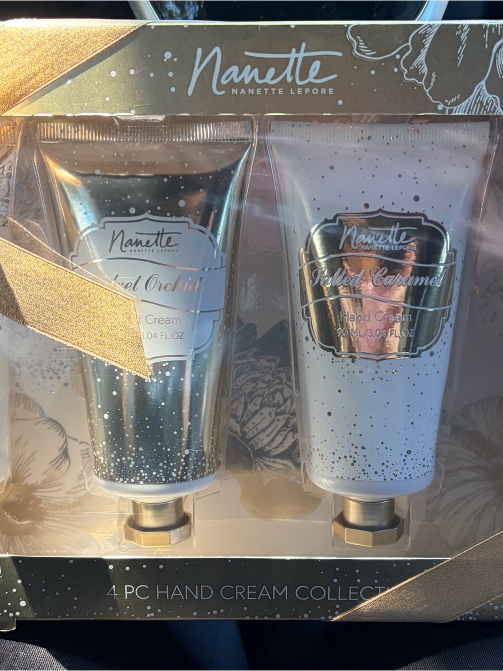 Nannette Hand Cream  - Silver & White - Gift Set